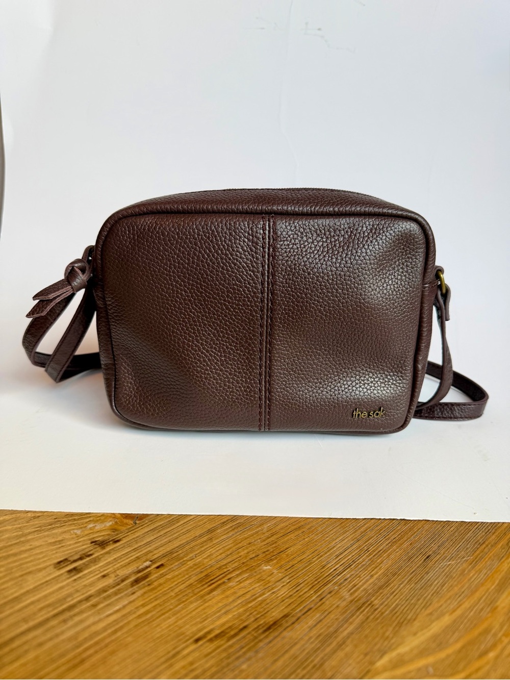 The Sak De Young Brown Pebbled Leather Crossbody Camera Bag Adjustable